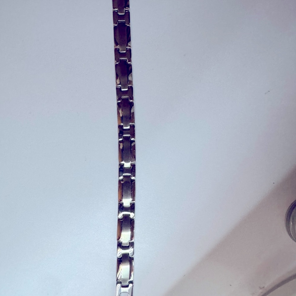 Silver Stainless Steel Rectangular Link Jewelry Bracelet - Picture 8 of 8